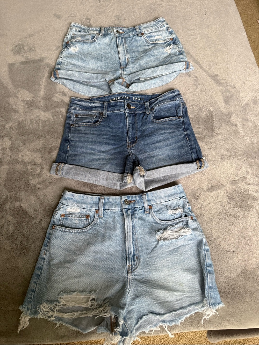 Three American Eagle Outfitters Women’s Blue Denim Shorts - Light & Dark Wash